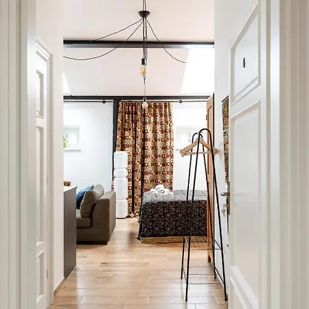 Palac Zieleniewskich Sw Marka 31 Апартаменты