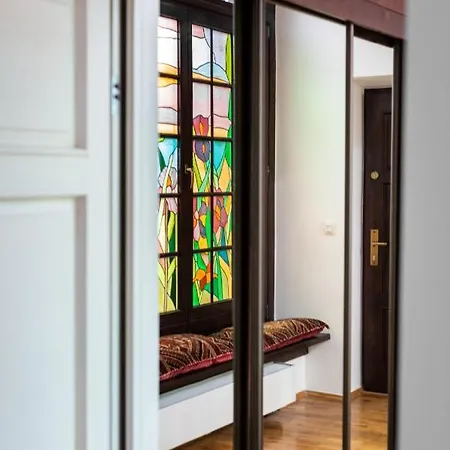 Lägenhet Palac Zieleniewskich Sw Marka 31 Kraków