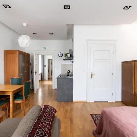Palac Zieleniewskich Sw Marka 31 Апартаменты