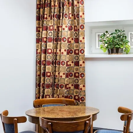 Apartment Palac Zieleniewskich Sw Marka 31 *